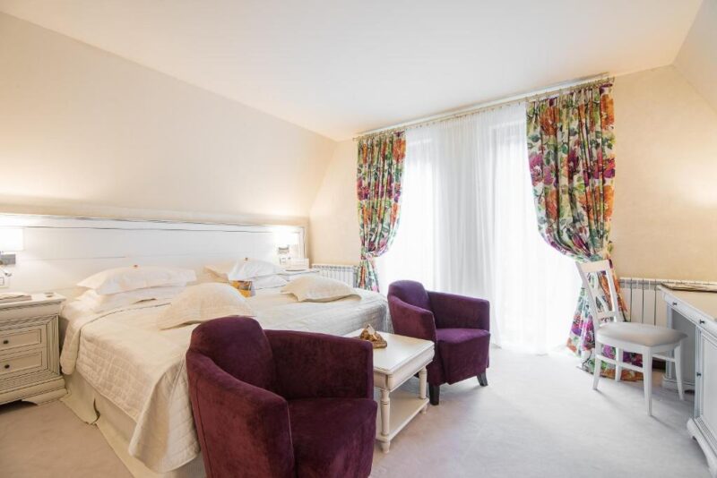 camera-innsbruck-ioana-hotel-sinaia.jpeg